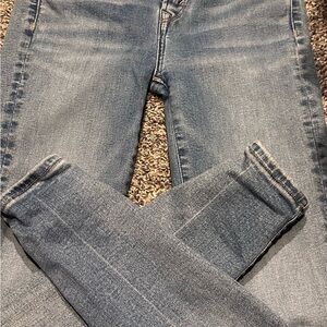 American Eagle Outfitters Light Blue Skinny Jeans